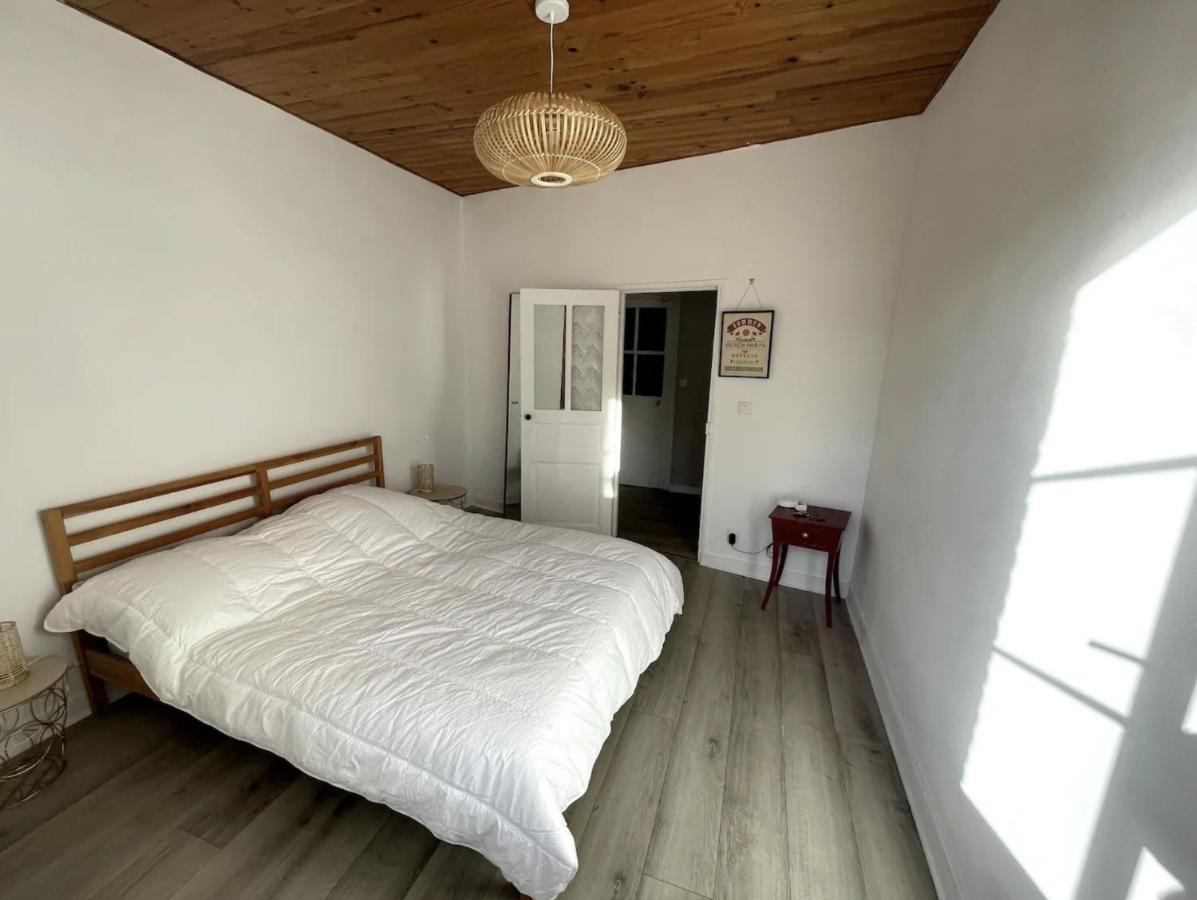 Appartement Au Centre De Динард Екстериор снимка