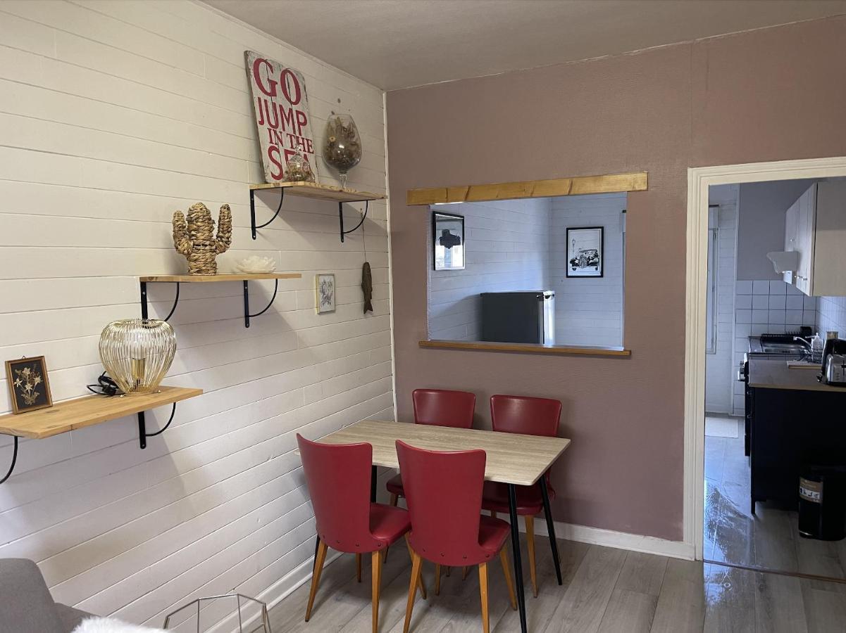 Appartement Au Centre De Динард Екстериор снимка