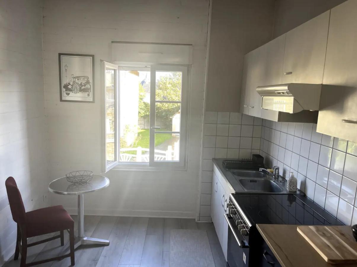 Appartement Au Centre De Динард Екстериор снимка